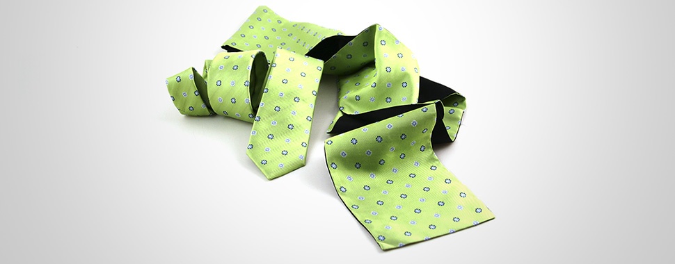 cravatta personalizzata verde