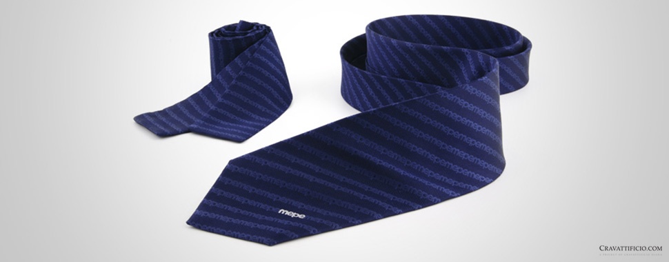 Cravatta personalizzata blu regimental