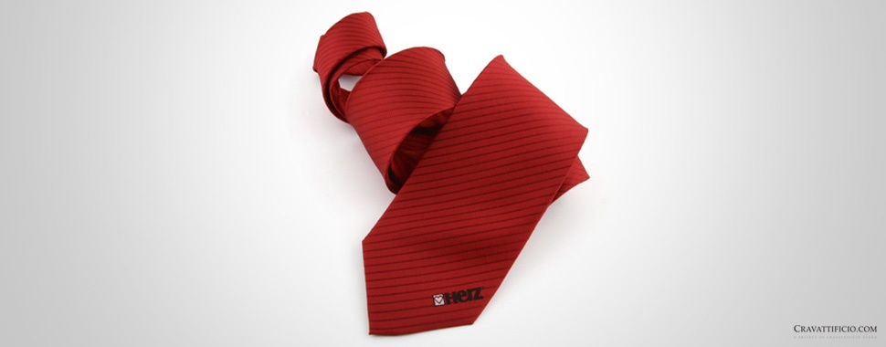 Cravatta personalizzata rossa regimental